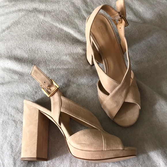 Brand new michael kors heels - Picture 2 of 6
